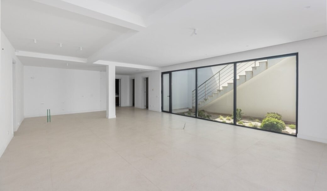 tivat-krasici-villa-328-sqm-land-plot-680-sqm-montenegro-for-sale-V-02977 (32)