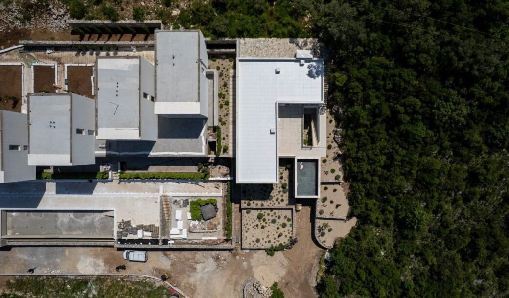 tivat-krasici-villa-328-sqm-land-plot-680-sqm-montenegro-for-sale-V-02977 (51)