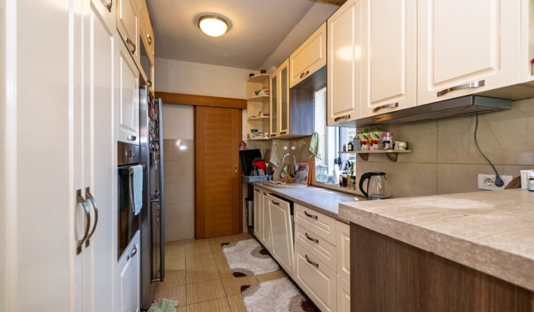 podgorica-centar-apartment-three-bedroom-136-sqm-montenegro-for-sale-A-02938 (3)