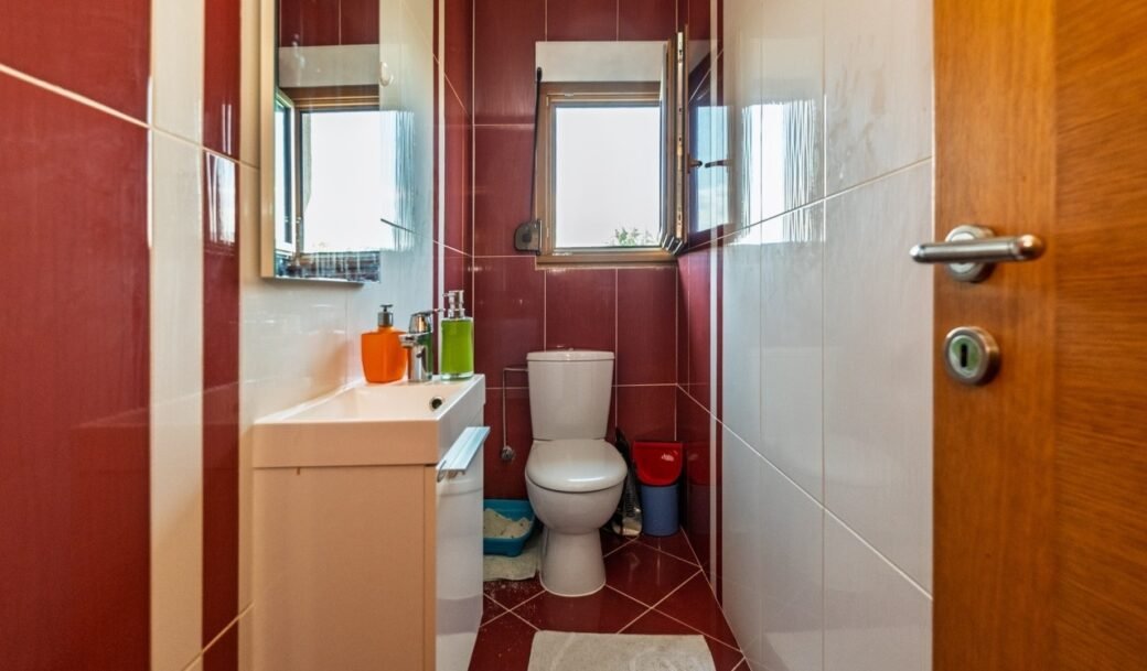 podgorica-centar-apartment-three-bedroom-136-sqm-montenegro-for-sale-A-02938 (7)