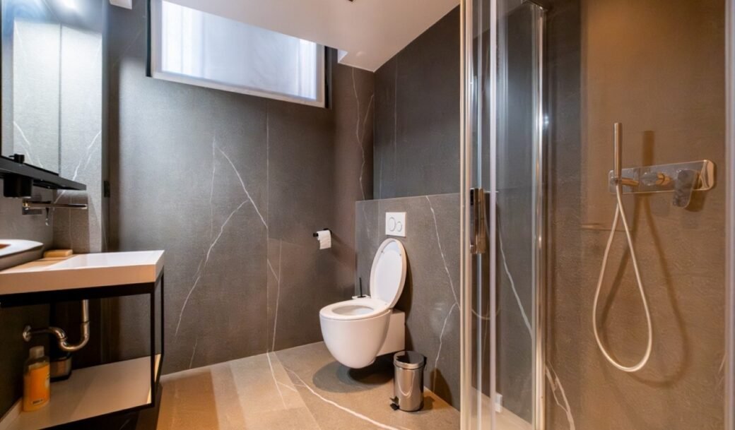 podgorica-zabjelo-villa-500-sqm-land-plot-1057-sqm-montenegro-for-sale-V-02776 (13)