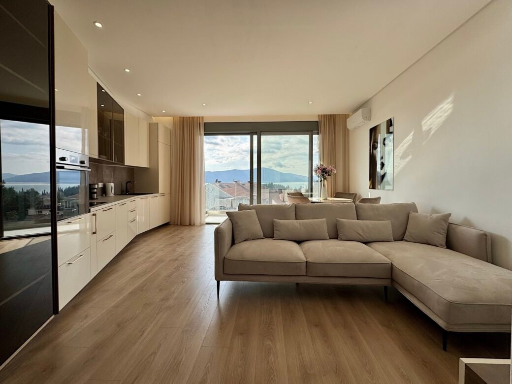 tivat-brdasevo-apartment-two-bedroom-76-sqm-montenegro-for-sale-A-03061