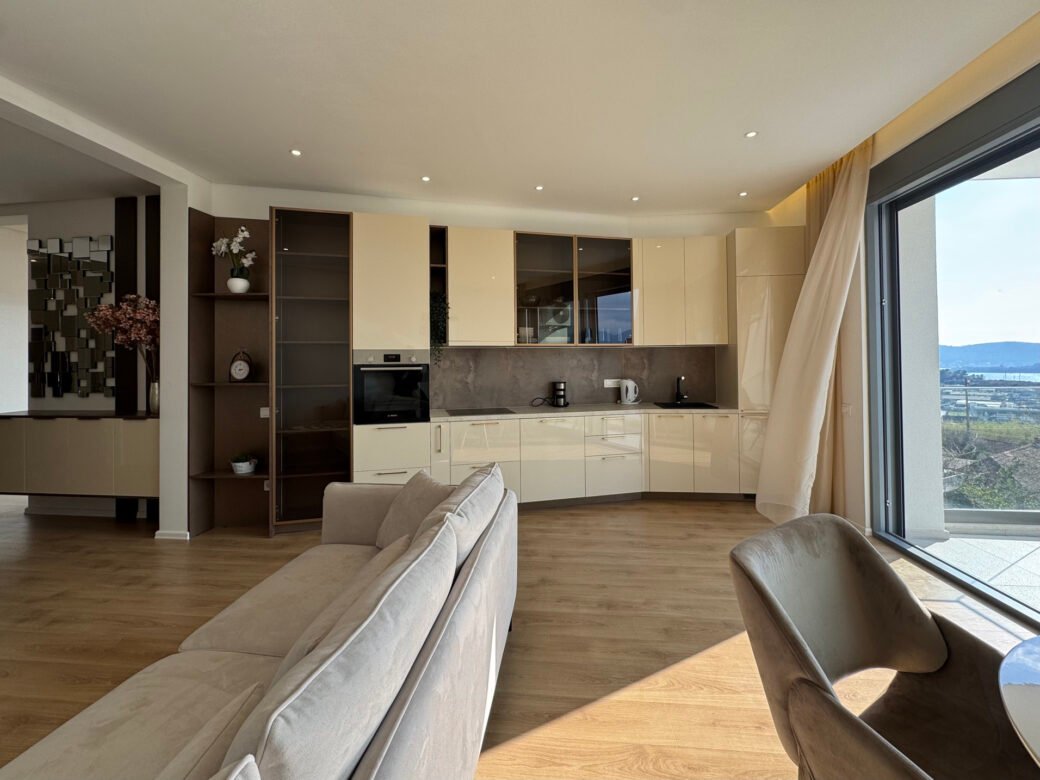 tivat-brdasevo-apartment-two-bedroom-76-sqm-montenegro-for-sale-A-03061 (3)