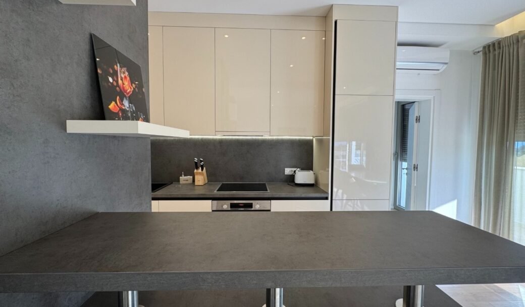 tivat-brdasevo-apartment-two-bedroom-90-sqm-montenegro-for-sale-A-03062 (10)