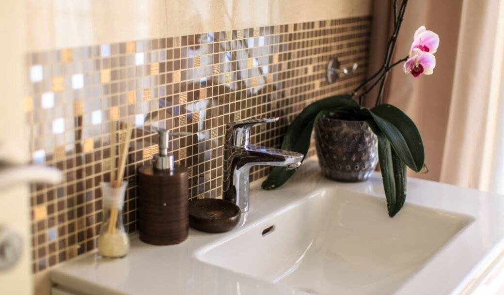 tivat-donja-lastva-villa-three-bedroom-240-sqm-montenegro-for-sale-V-03085 (20)