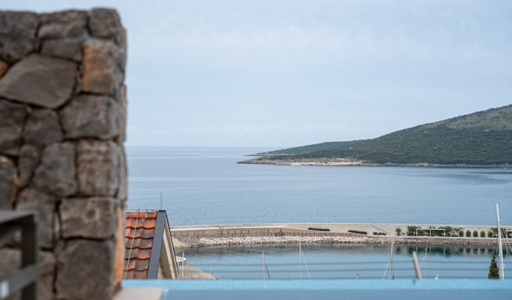 tivat-lustica-bay-apartament-114-sqm-montenegro-for-sale-A-03146 (16)