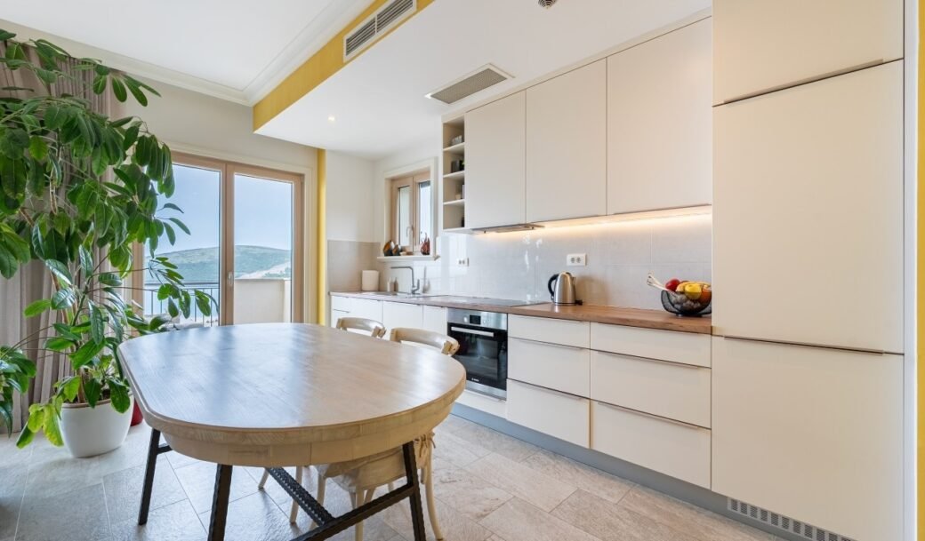 tivat-lustica-bay-apartament-114-sqm-montenegro-for-sale-A-03146 (26)