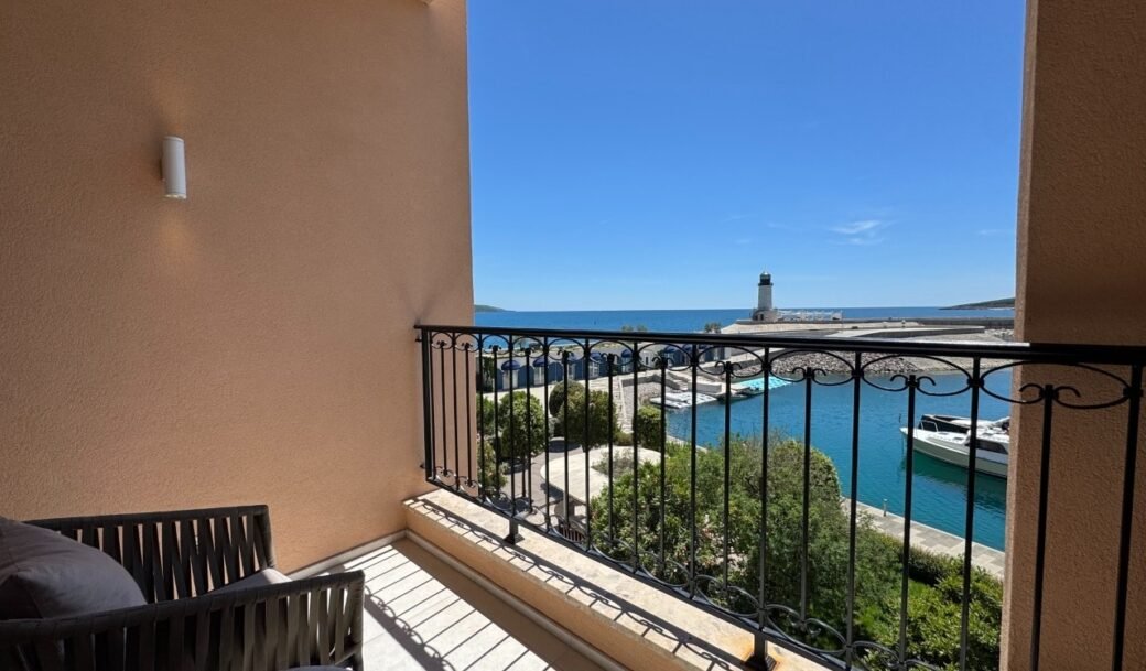 tivat-lustica-bay-apartment-the-chedi-hotel-montenegro-for-sale-A-03154 (15)