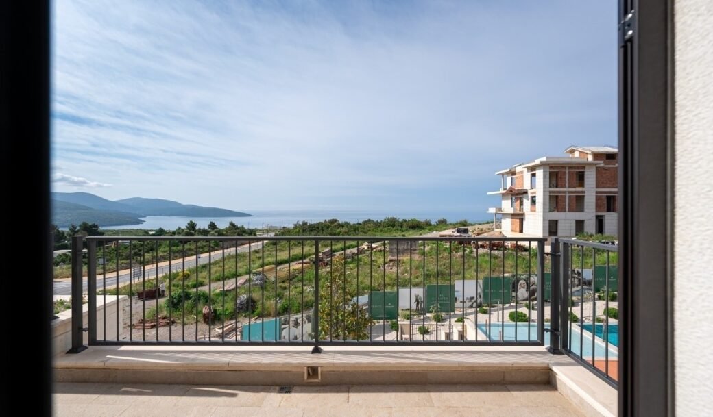 tivat-lustica-bay-centrale-apartment-two-bedroom-94-sqm-montenegro-for-sale-A-03150 (11)