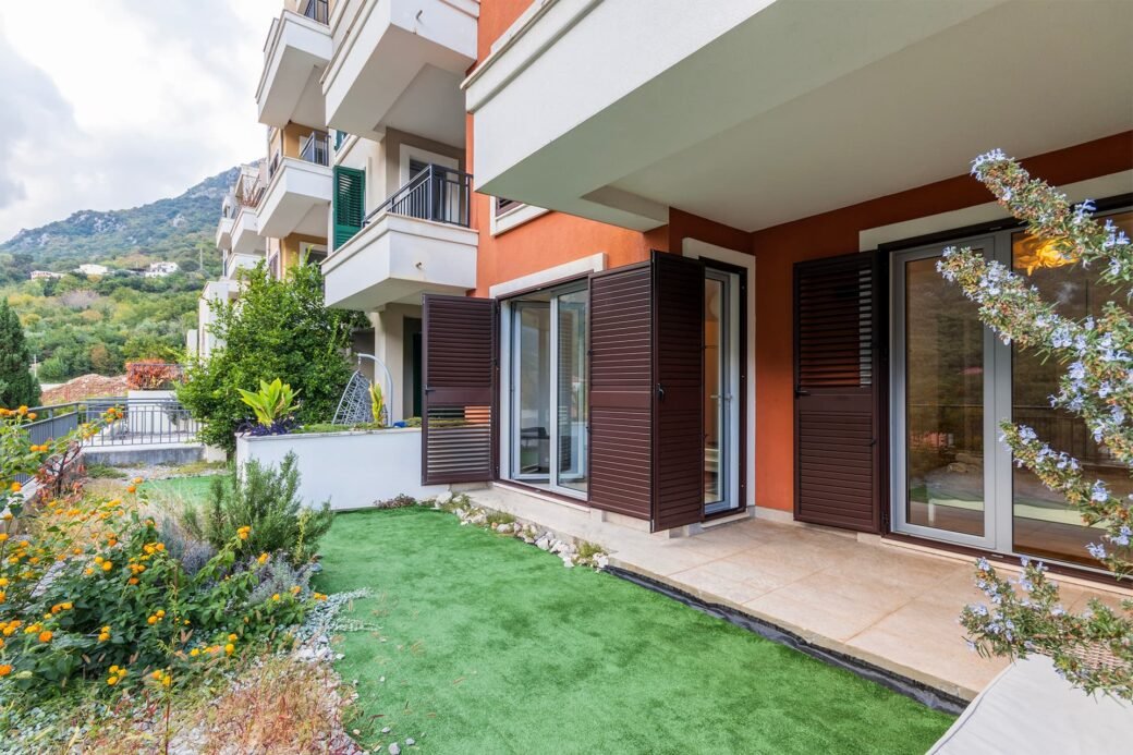 Three-bedroom apartment for sale in Lavender Bay, Morinj_13
