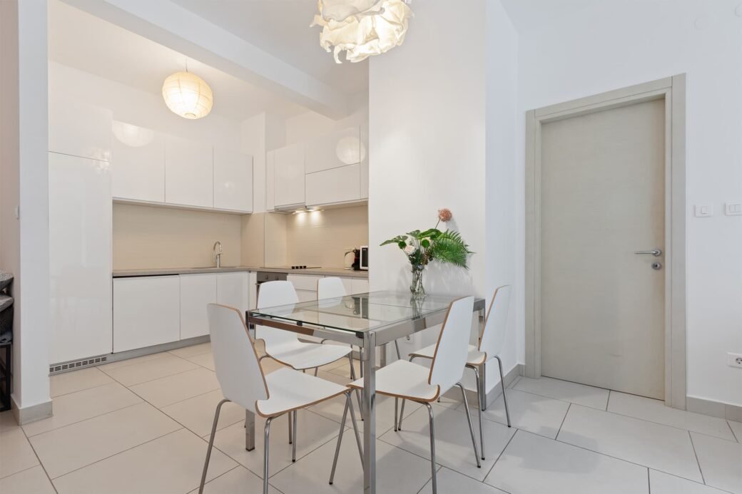 Three-bedroom apartment for sale in Lavender Bay, Morinj_3