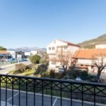 high-end-apartment-building-c-group-tivat-11