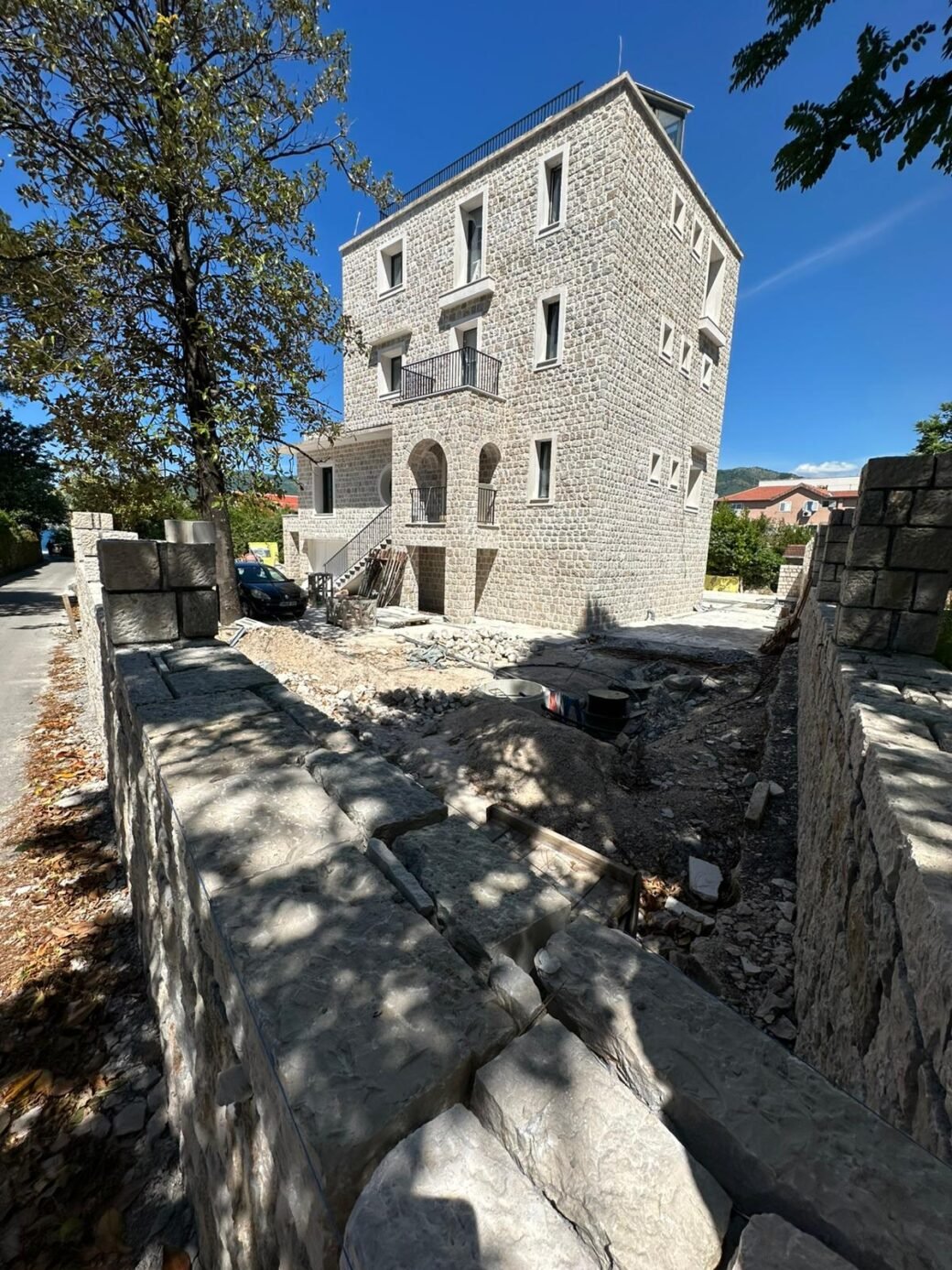 luksuzna-vila-donja-lastva-tivat-prodaja