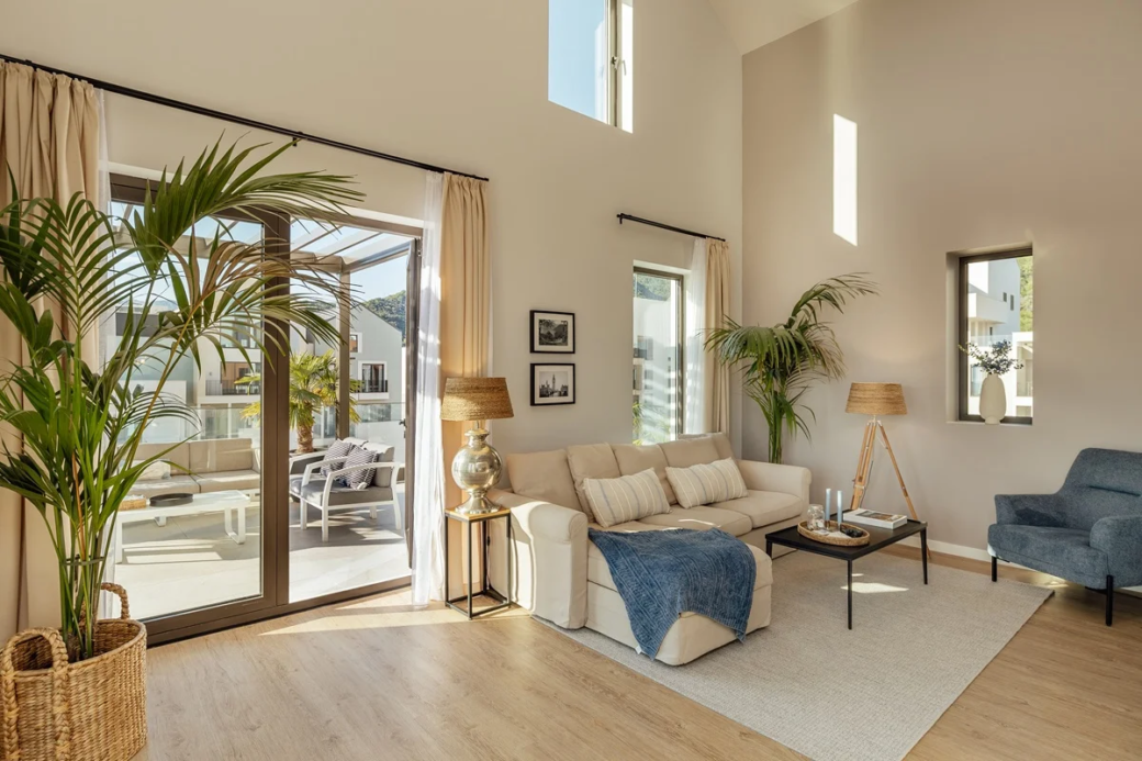 luxury-duplex-penthouse-porto-montenegro-sea-view-15