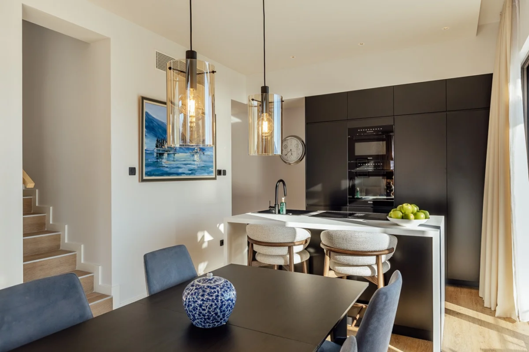luxury-duplex-penthouse-porto-montenegro-sea-view-17