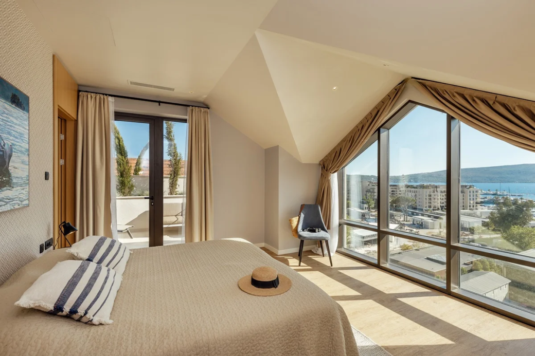 luxury-duplex-penthouse-porto-montenegro-sea-view-6