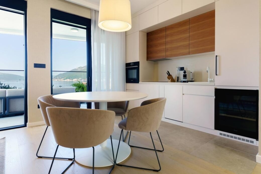 luxury-two-bedroom-penthouse-tivat-donja-lastva-4