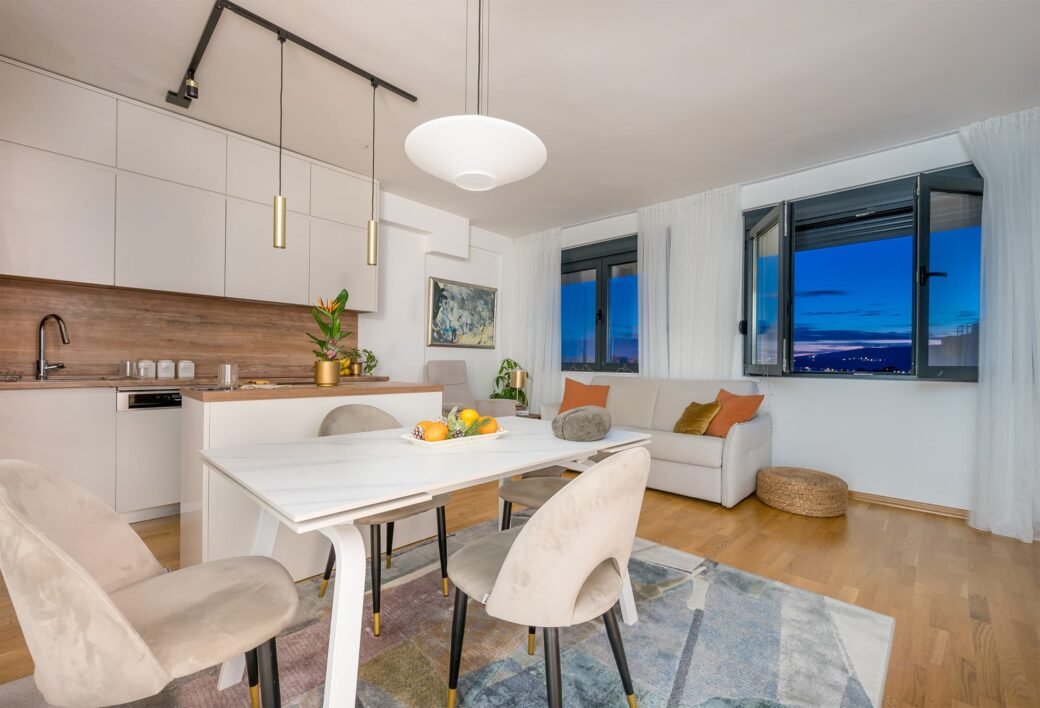 sea-view-terrace-apartment-for-sale-tivat-11