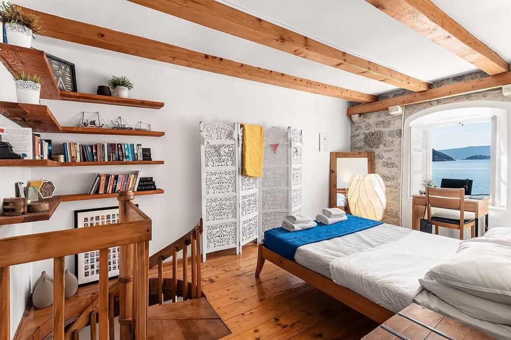 townhouse-perast-second-line-sea-2