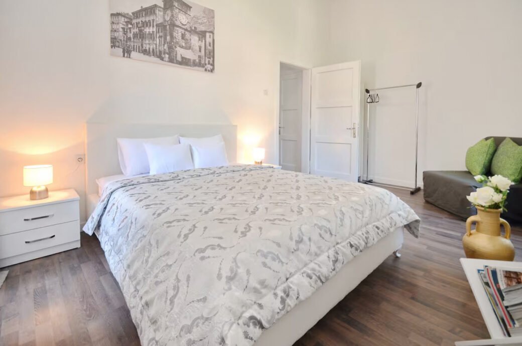 seafront-view-kotor-old-town-apartment-16