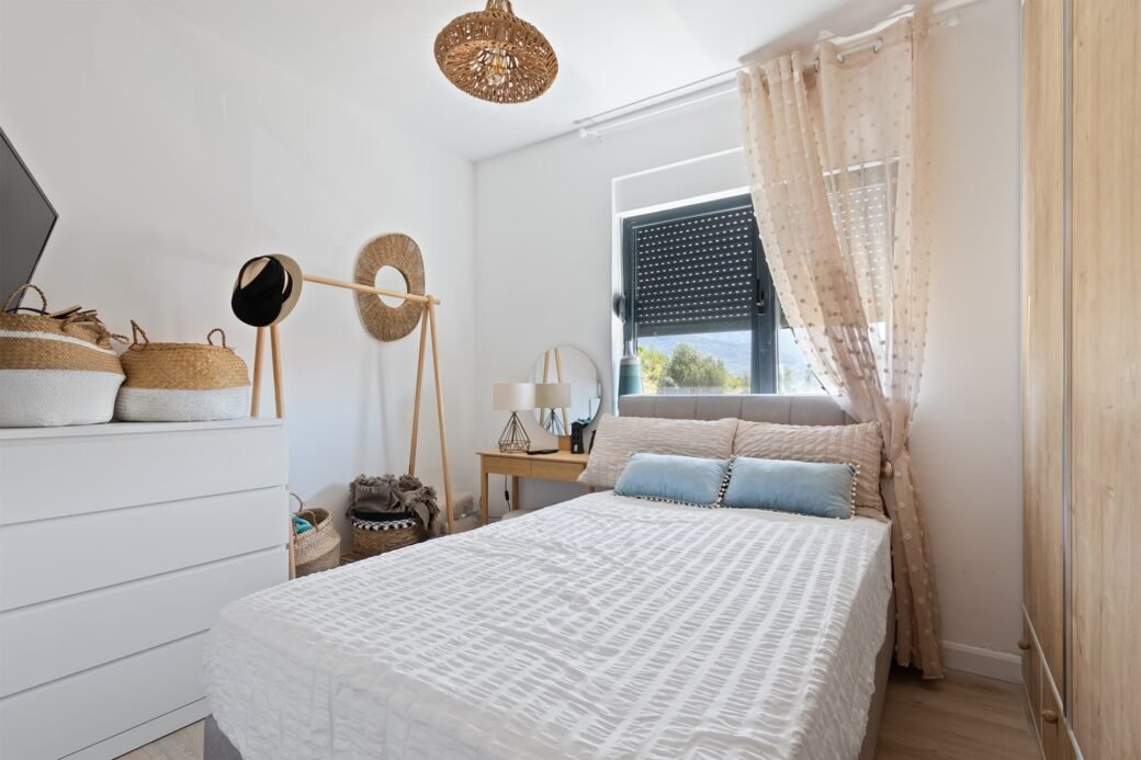 tivat-kava-new-residential-swimming-pool-9