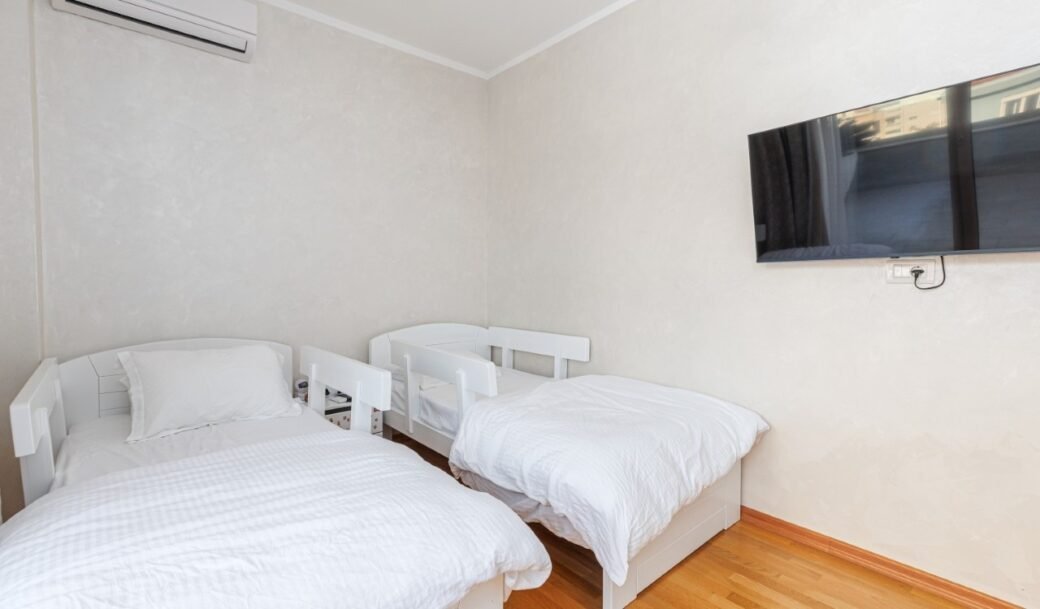 budva-becici-apartment-three-bedroom-104-sqm-terrace-80-sqm-279-sqm-montenegro-for-sale-A-03029 (13)