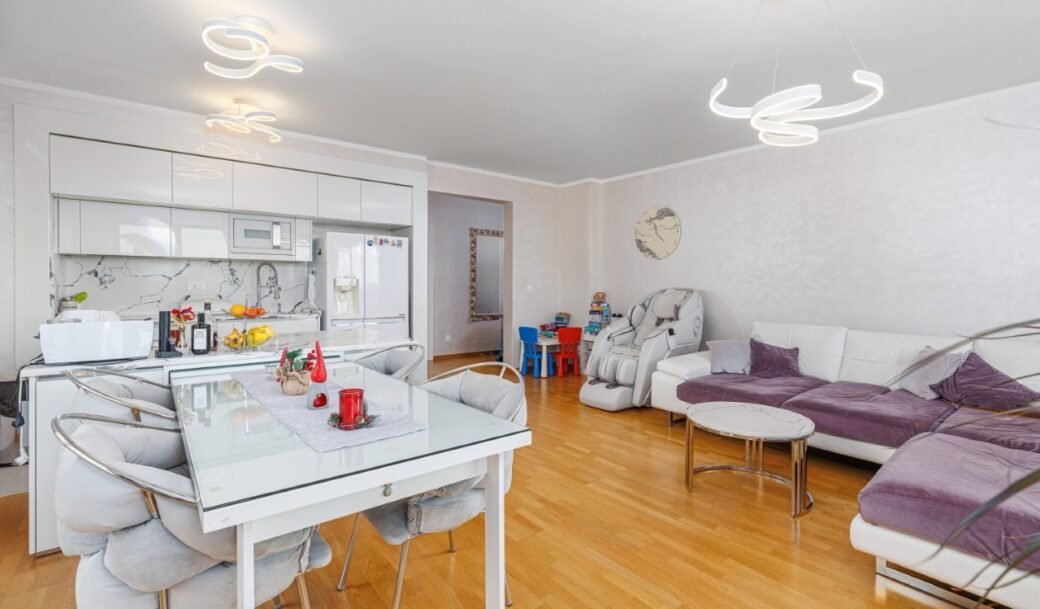 budva-becici-apartment-three-bedroom-104-sqm-terrace-80-sqm-279-sqm-montenegro-for-sale-A-03029 (2)