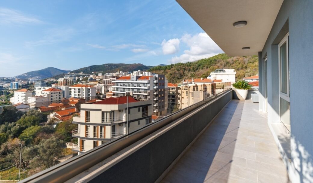 budva-becici-apartment-three-bedroom-104-sqm-terrace-80-sqm-279-sqm-montenegro-for-sale-A-03029 (3)