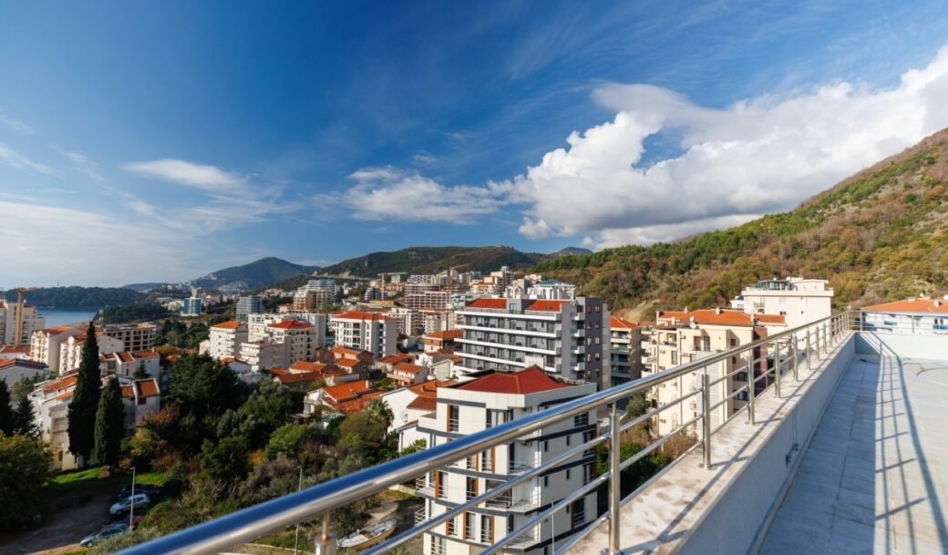 budva-becici-apartment-three-bedroom-104-sqm-terrace-80-sqm-279-sqm-montenegro-for-sale-A-03029 (8)