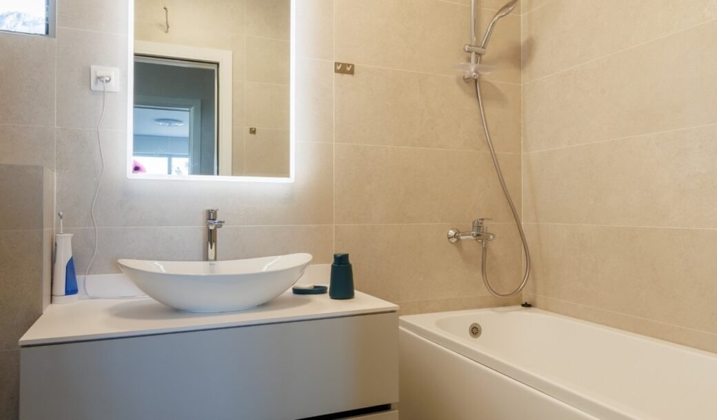 budva-becici-apartment-three-bedroom-104-sqm-terrace-80-sqm-279-sqm-montenegro-for-sale-A-03029 (9)