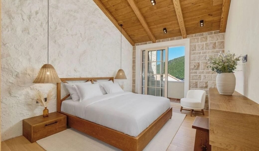 herceg-novi-lustica-villa-three-bedroom-800-sqm-montenegro-for-sale-V-03194 (10)