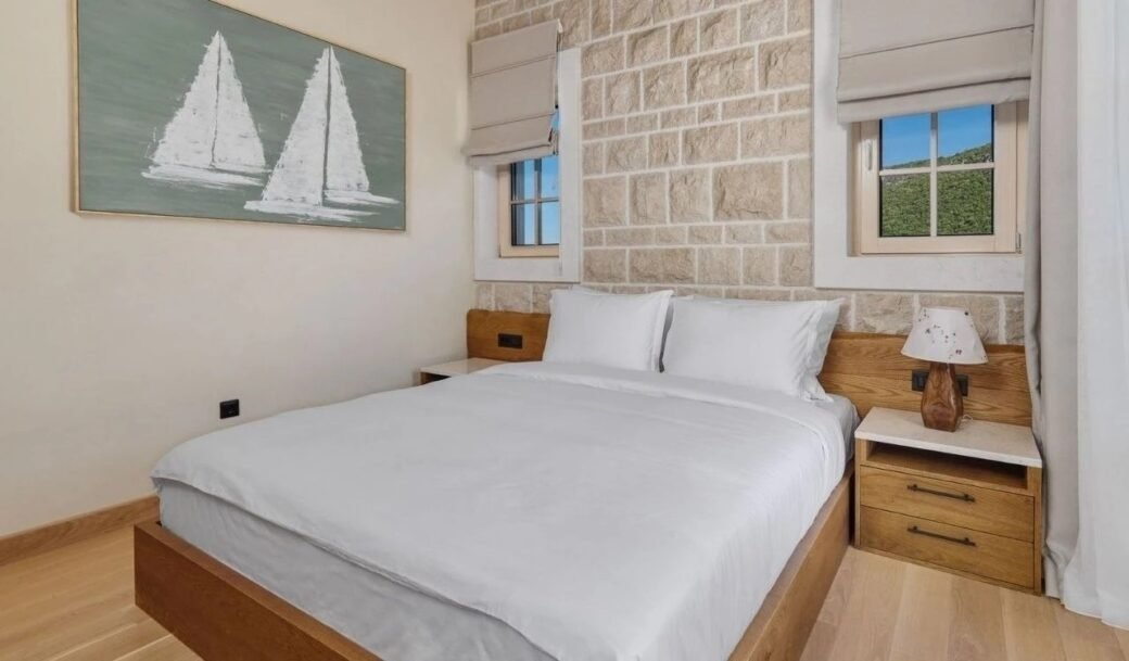 herceg-novi-lustica-villa-three-bedroom-800-sqm-montenegro-for-sale-V-03194 (4)