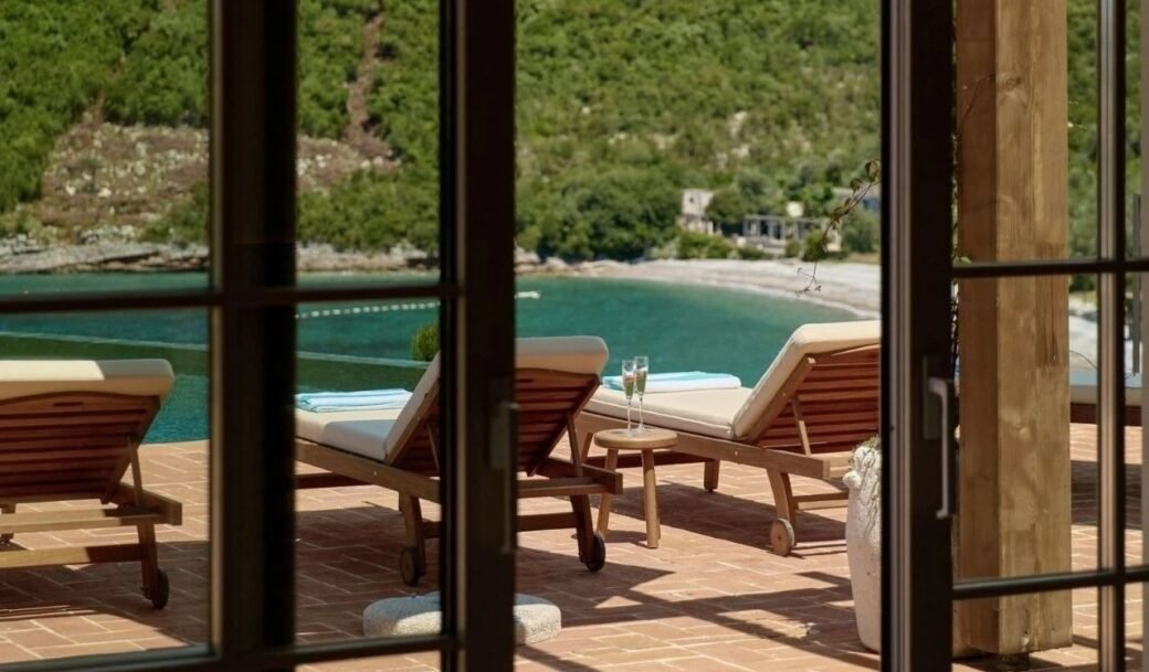 herceg-novi-lustica-villa-three-bedroom-800-sqm-montenegro-for-sale-V-03194 (5)