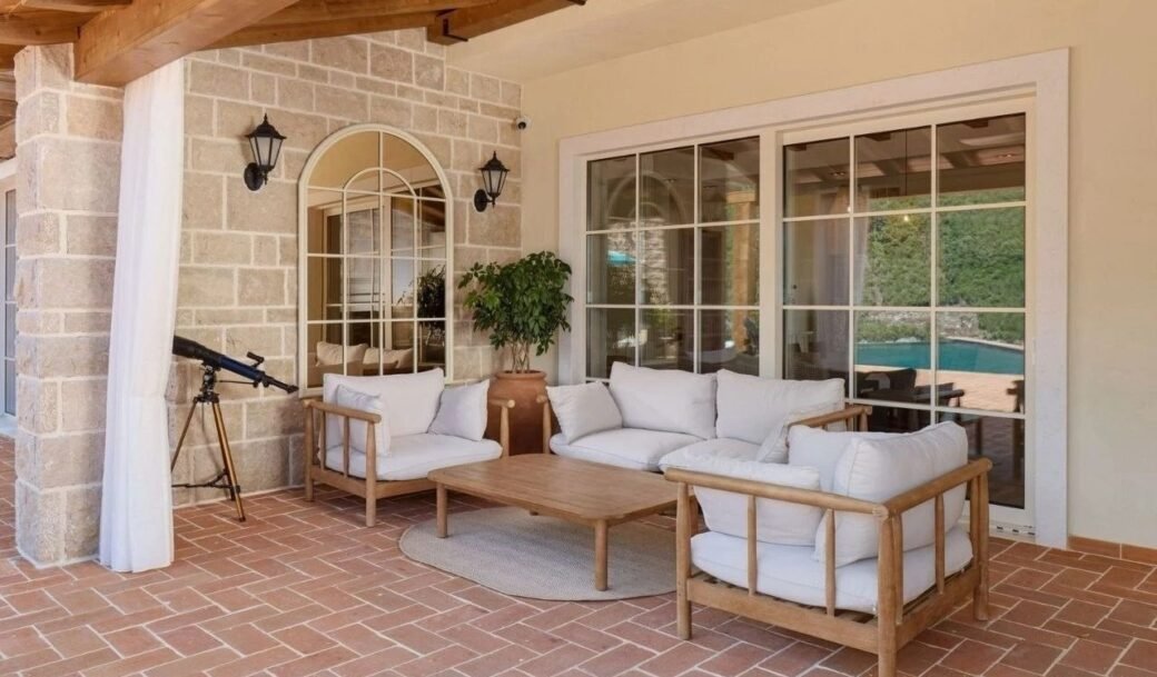herceg-novi-lustica-villa-three-bedroom-800-sqm-montenegro-for-sale-V-03194 (6)
