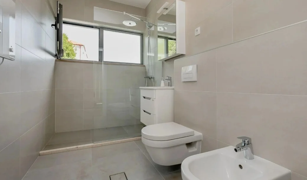 herceg-novi-njivice-villa-four-bedroom-236-sqm-montenegro-for-sale-V-03196 (10)