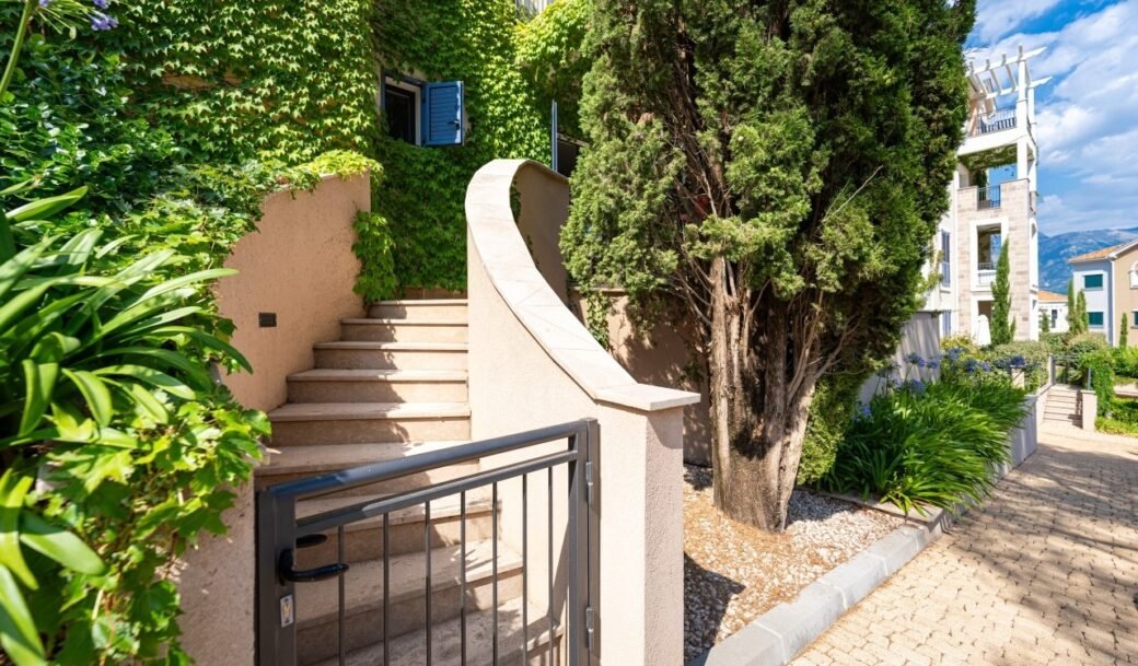 tivat-lustica-apartment-studio-37-sqm-gqrden-22-sqm-montenegro-for-sale-A-03212 (13)
