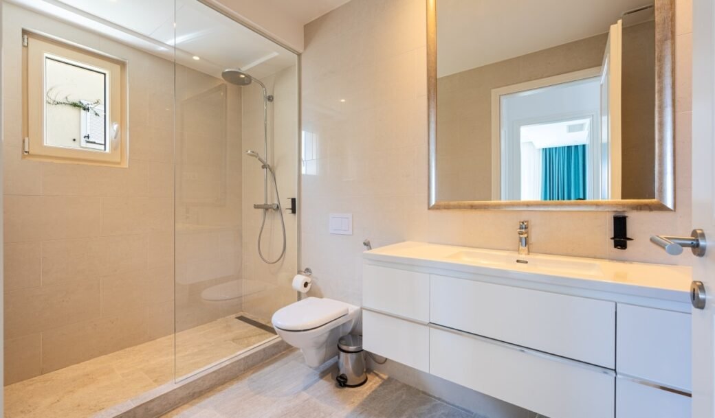 tivat-lustica-bay-apartment-two-bedroom-montenegro-for-sale-A-03210 (18)