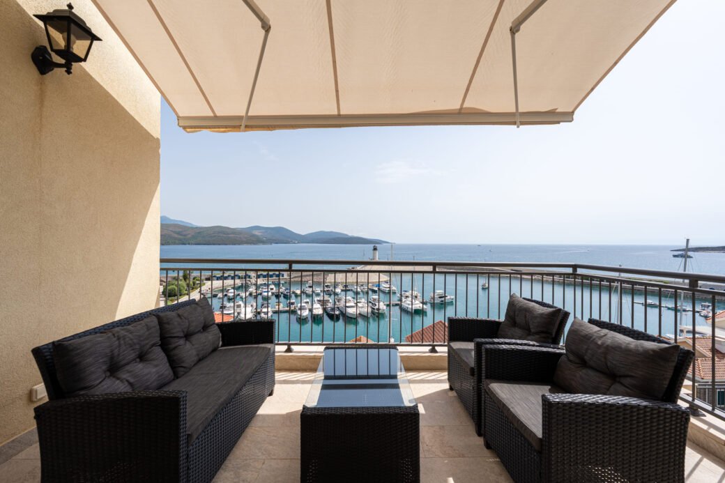Lustica 3 bed 15