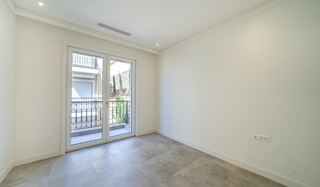 tivat-lustica-bay-apartment-two-bedroom-105-sqm-montenegro-for-sale-A-03234 (10)