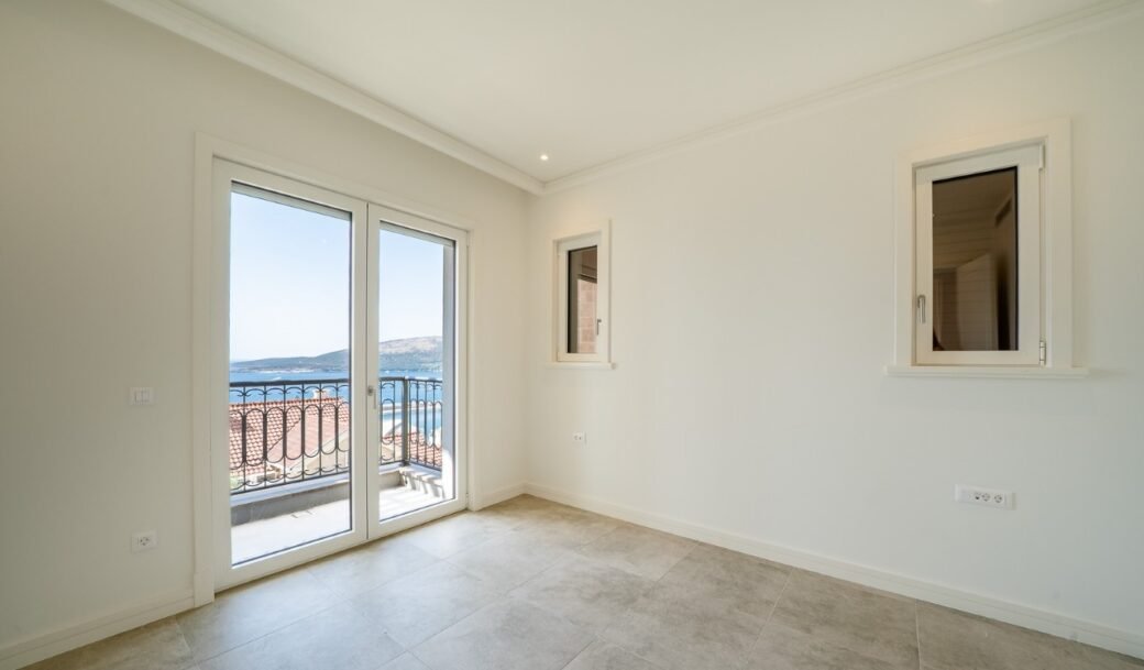 tivat-lustica-bay-apartment-two-bedroom-105-sqm-montenegro-for-sale-A-03234 (6)