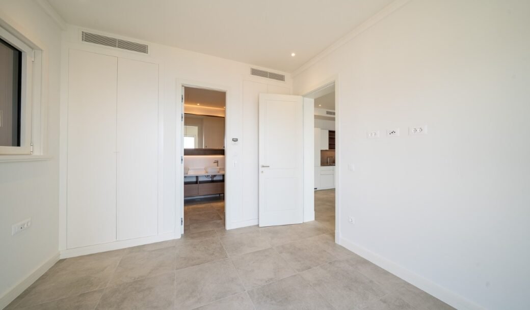 tivat-lustica-bay-apartment-two-bedroom-105-sqm-montenegro-for-sale-A-03234 (8)