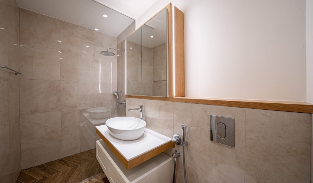 tivat-lustica-bay-centrale-apartament-two-bedroom-montenegro-for-sale-A-03235 (10)