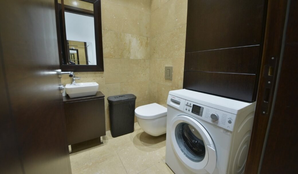budva-center-apartment-three-bedroom-218-sqm-montenegro-for-sale-A-03261 (9)