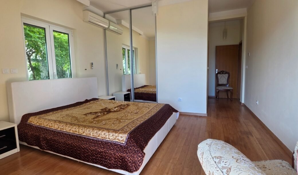 herceg-novi-apartment-three-bedroom-125-sqm-terraces-100-sqm-montenegro-for-sale-A-03263 (6)