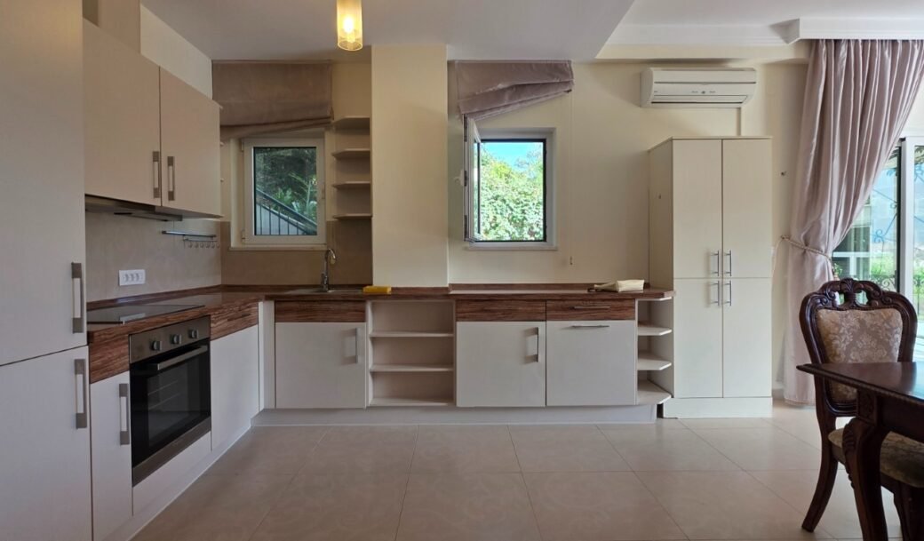 herceg-novi-apartment-three-bedroom-125-sqm-terraces-100-sqm-montenegro-for-sale-A-03263 (8)