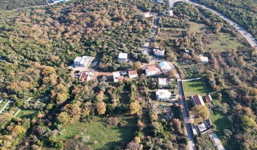 tivat-lustica-djurasevici-land-plot-urbanized-660-sqm-montenegro-for-sale-P-03253 (5)